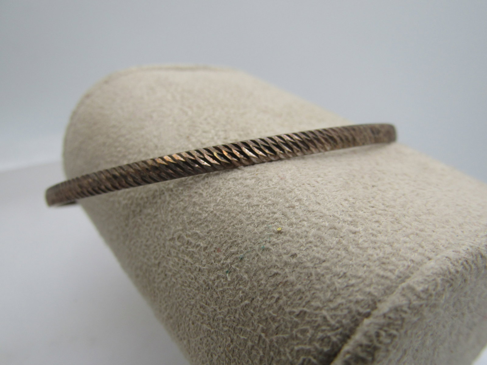 Vintage Mixed Stone & Shapes Necklace, 22", 14kt G.F., 1960's-1970's: Vintage Mixed Stone & Shapes Necklace, 22", 1960's-1970's. This has green jadeite round beads that are appx. 10mm and on each side conical citrine stones that are appx. 9.5mm long and purple quartz