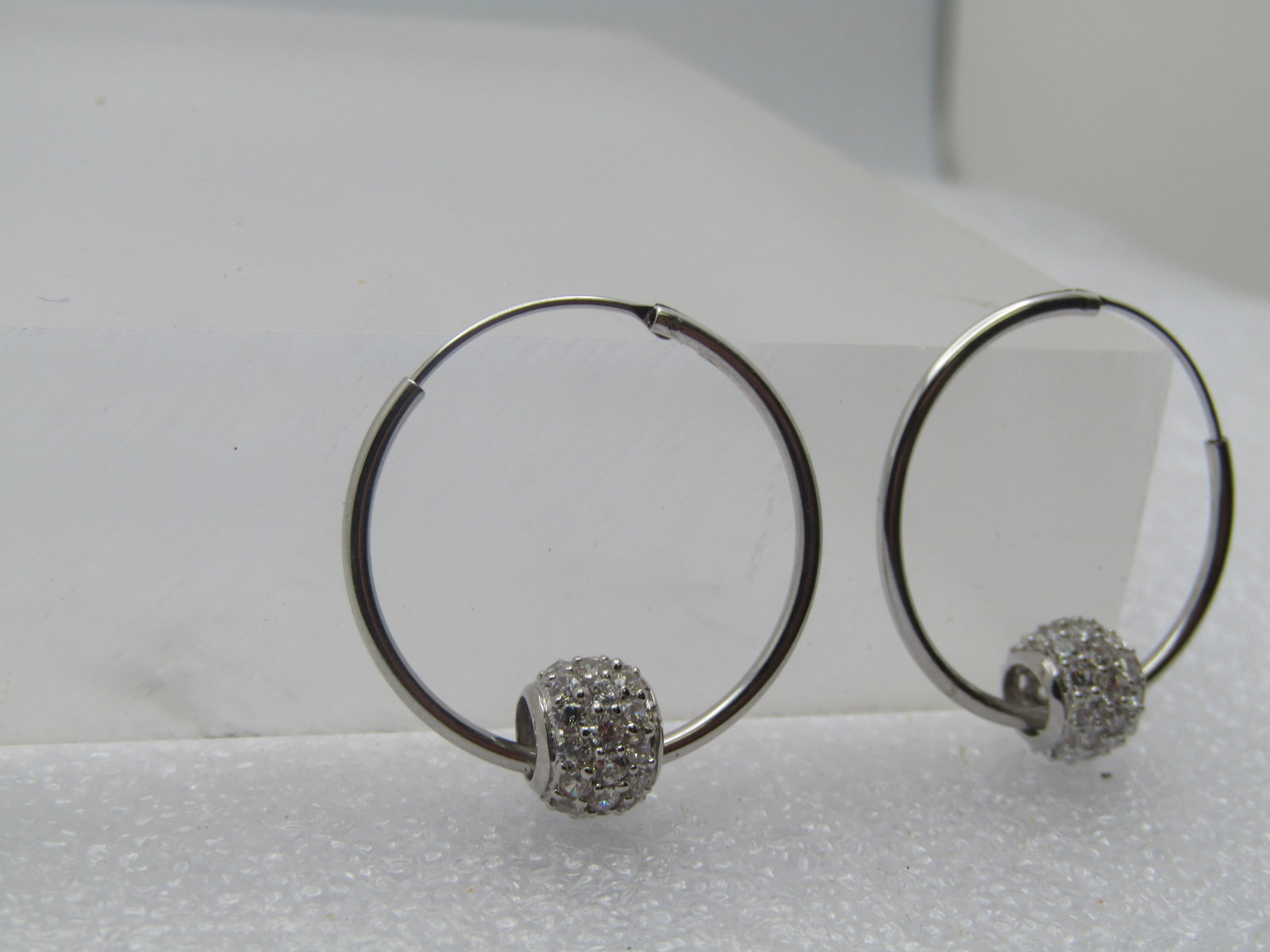 Sterling Silver CZ Hoop Earrings, Sliding Bead, Pierced, 1", 1990's-2000's - 2