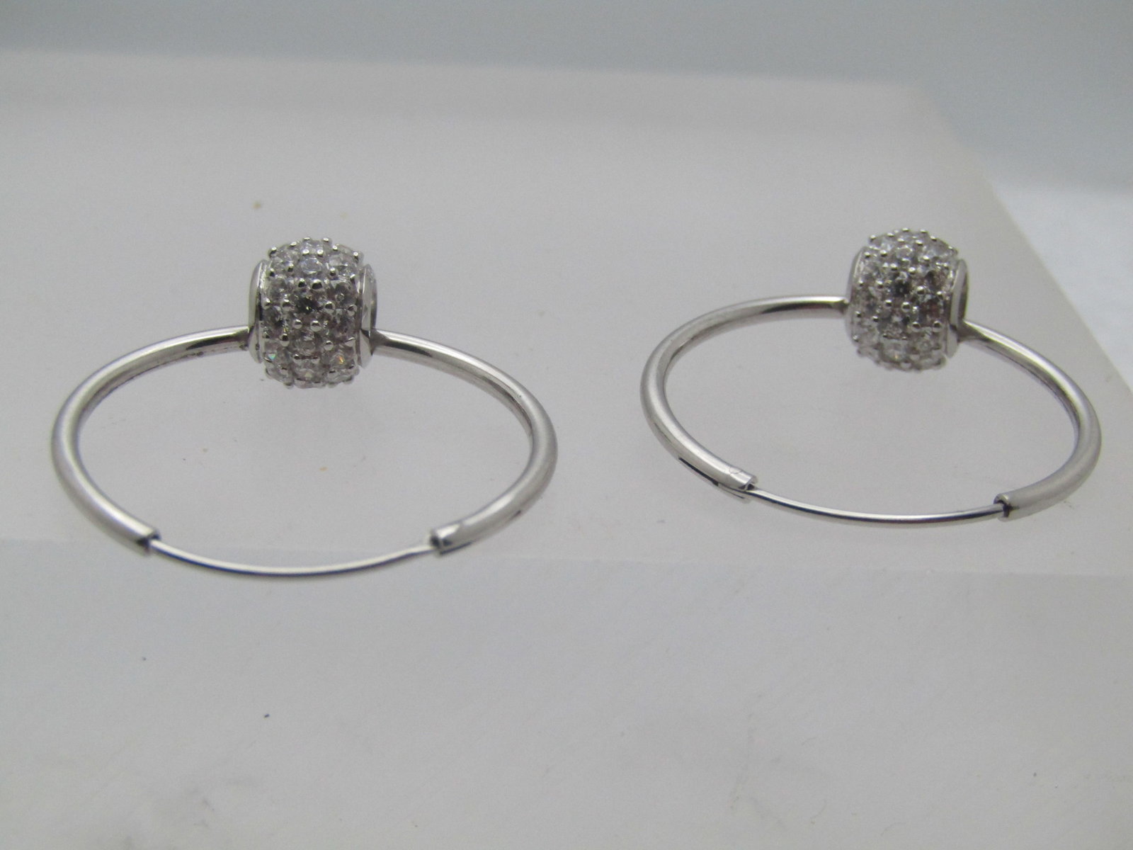 Sterling Silver CZ Hoop Earrings, Sliding Bead, Pierced, 1", 1990's-2000's - 5