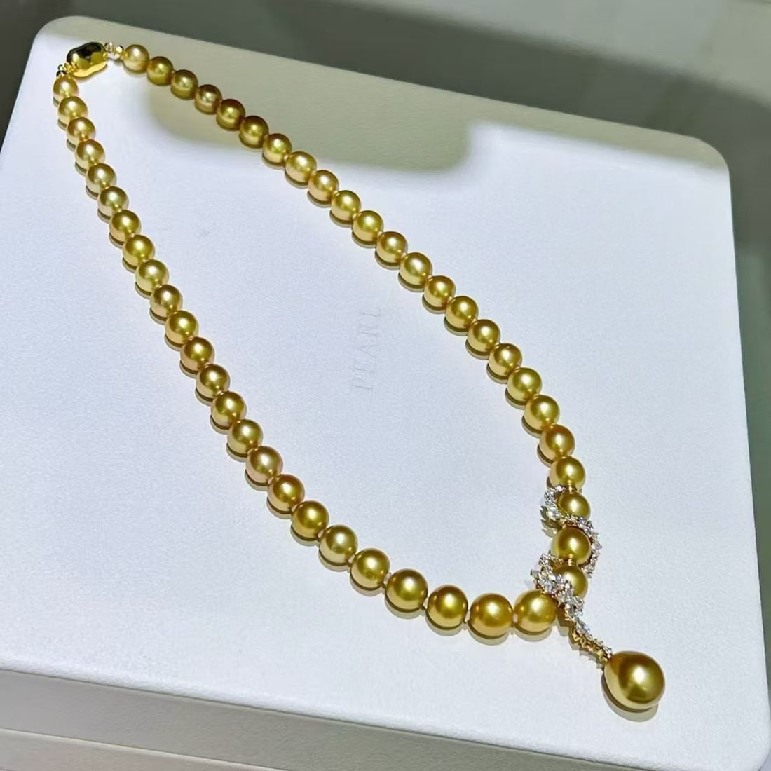 18K Gold Pearl Necklace - 2