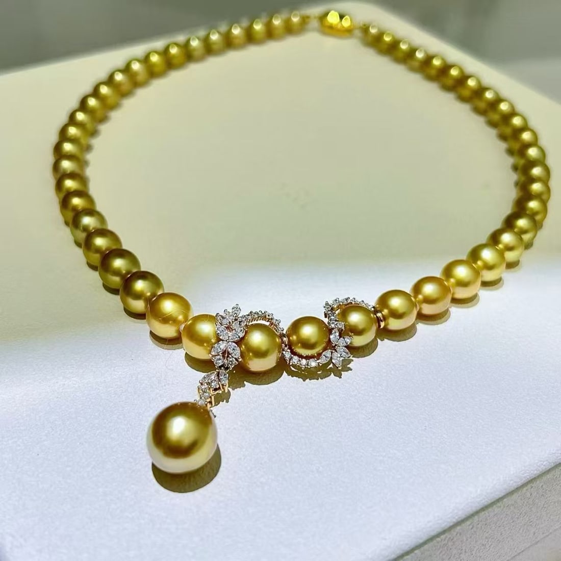 18K Gold Pearl Necklace - 3