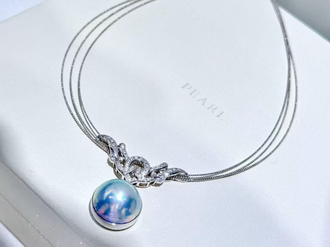 18K white gold blue mabe pearl necklace - 2