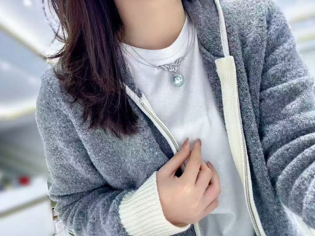 18K white gold blue mabe pearl necklace - 4