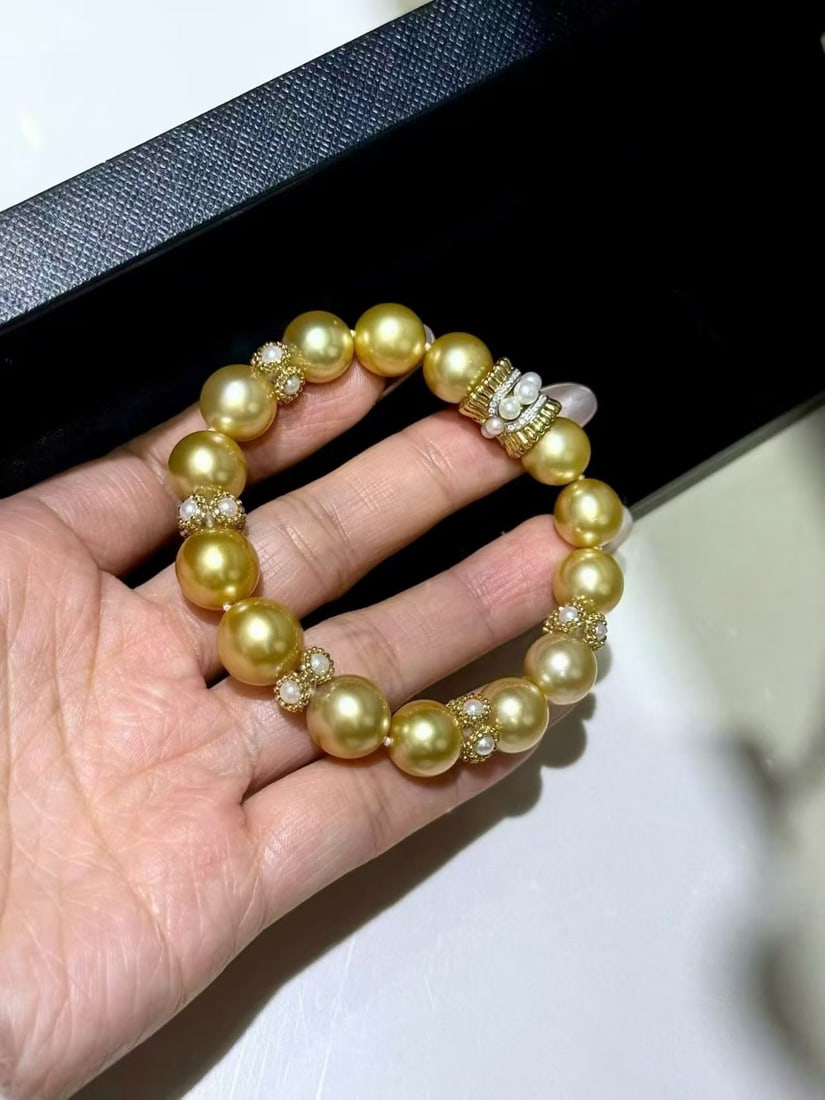 18K gold natural golden pearl bracelet - 2