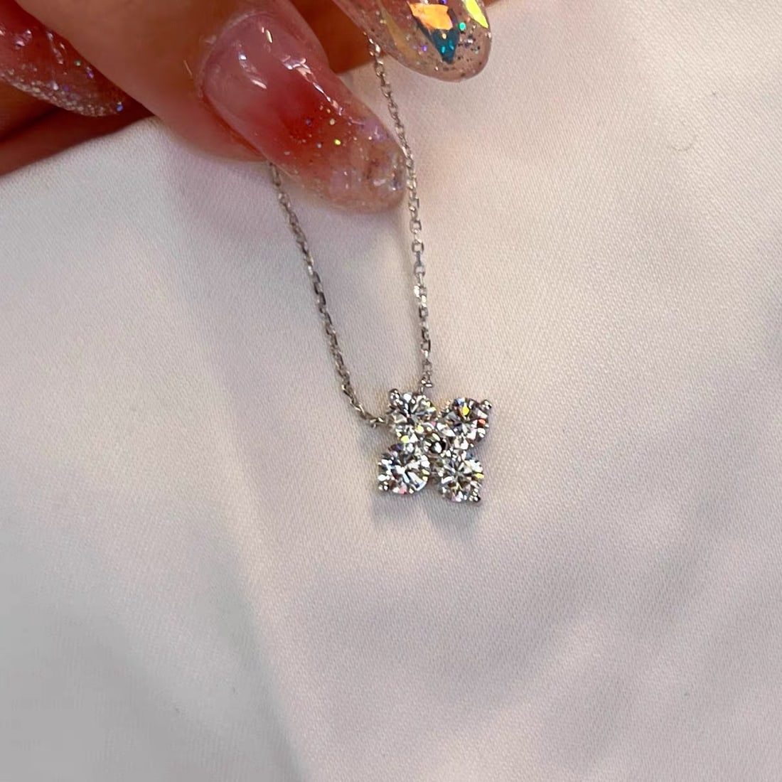 Platinum diamond necklace - 4