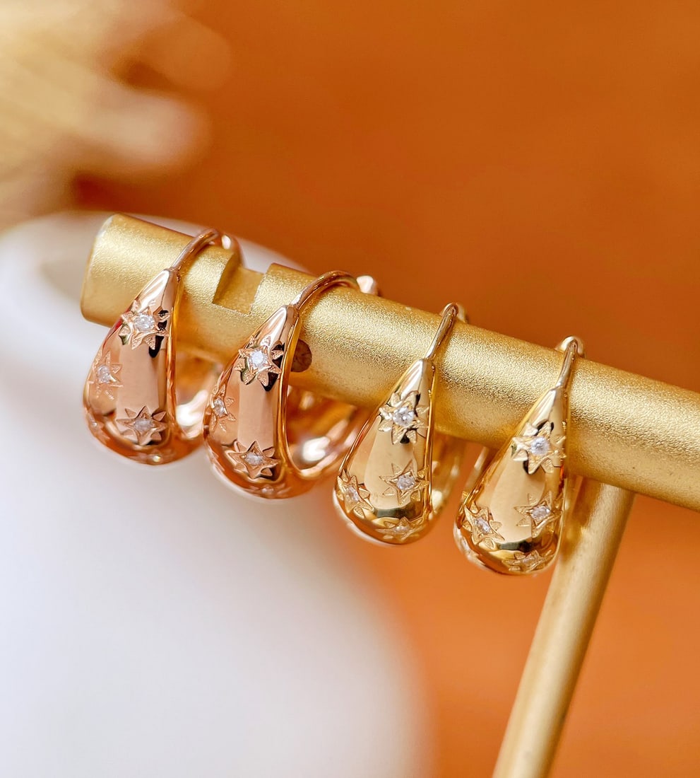 18K gold diamond star earrings - 4