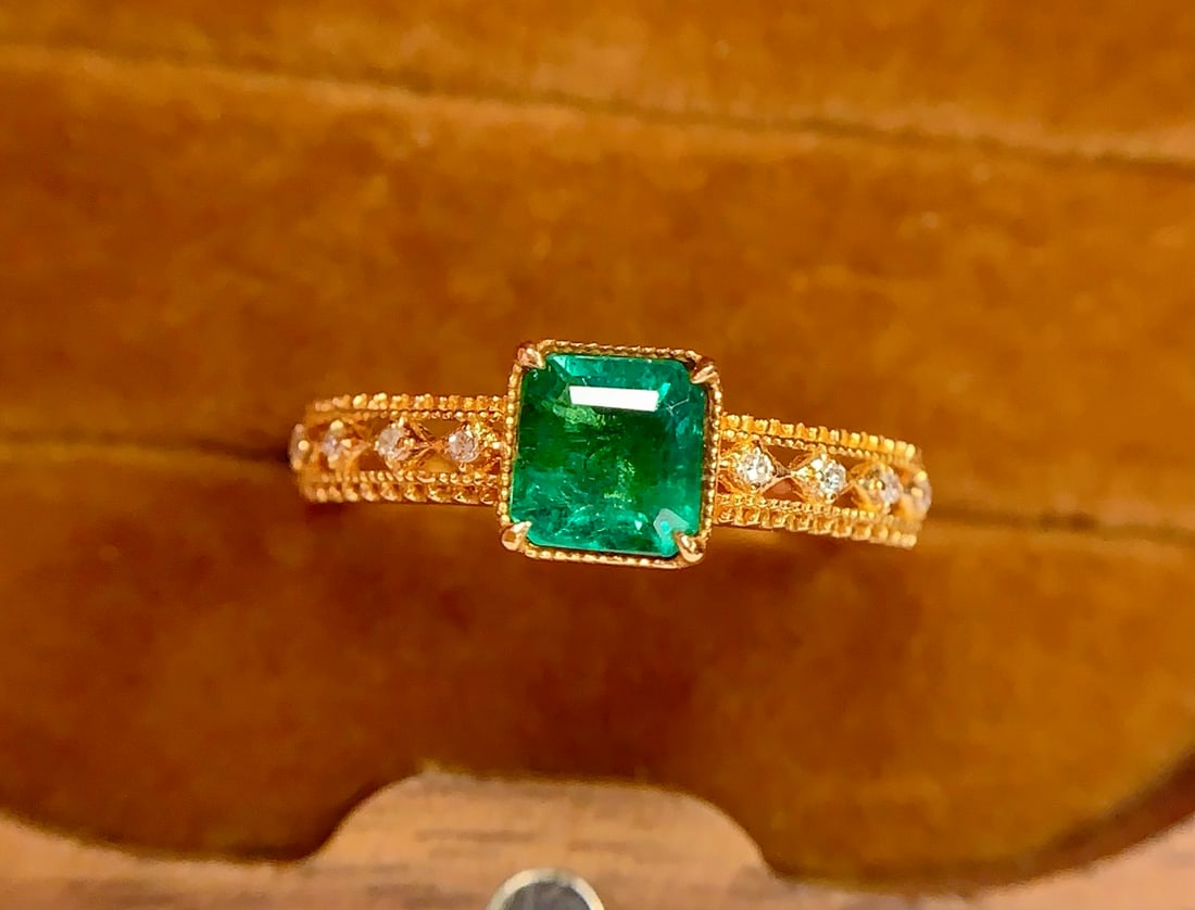 18K gold emerald ring - 4