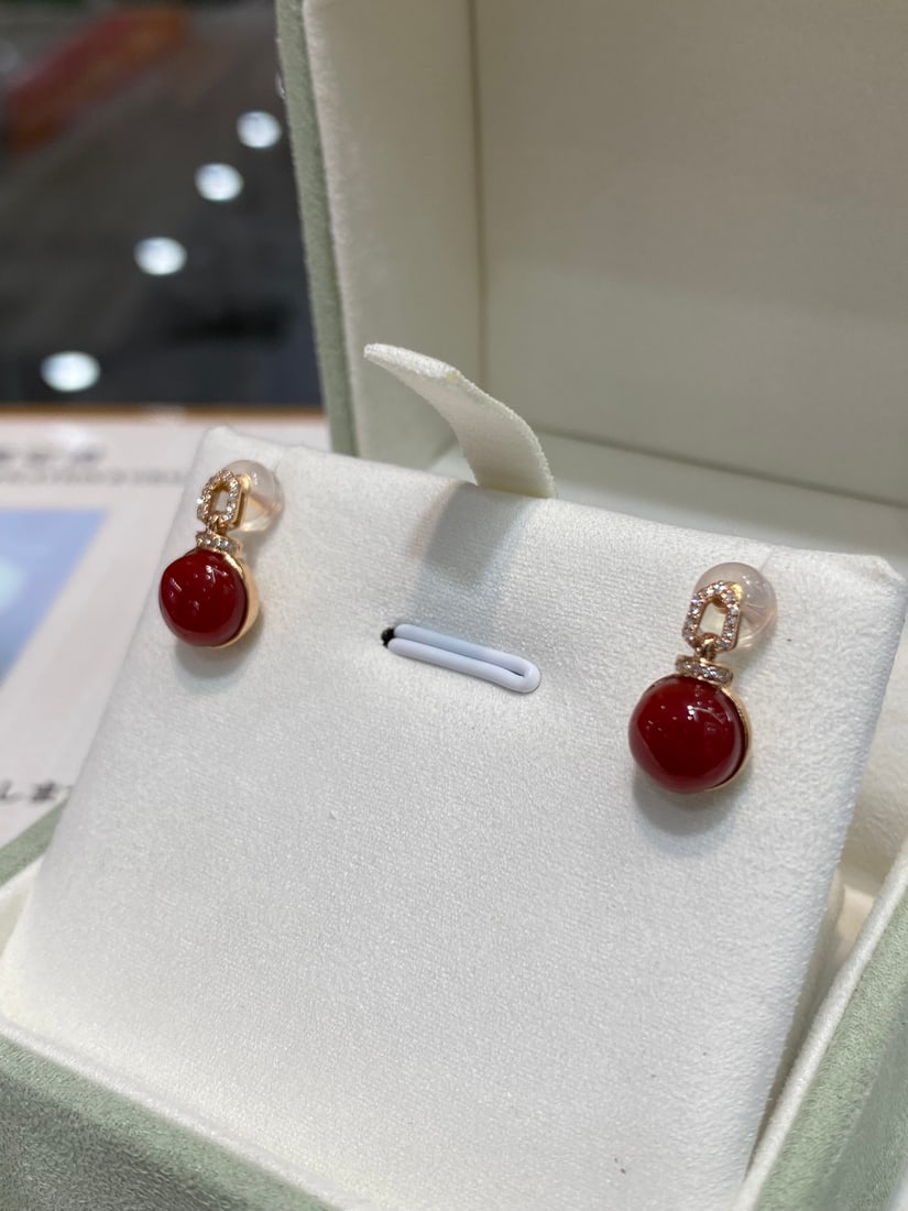 18K gold red coral earrings - 2