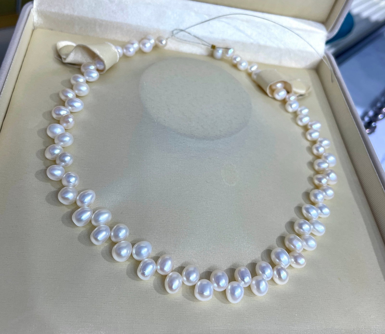 Freshwater pearl necklace - 4