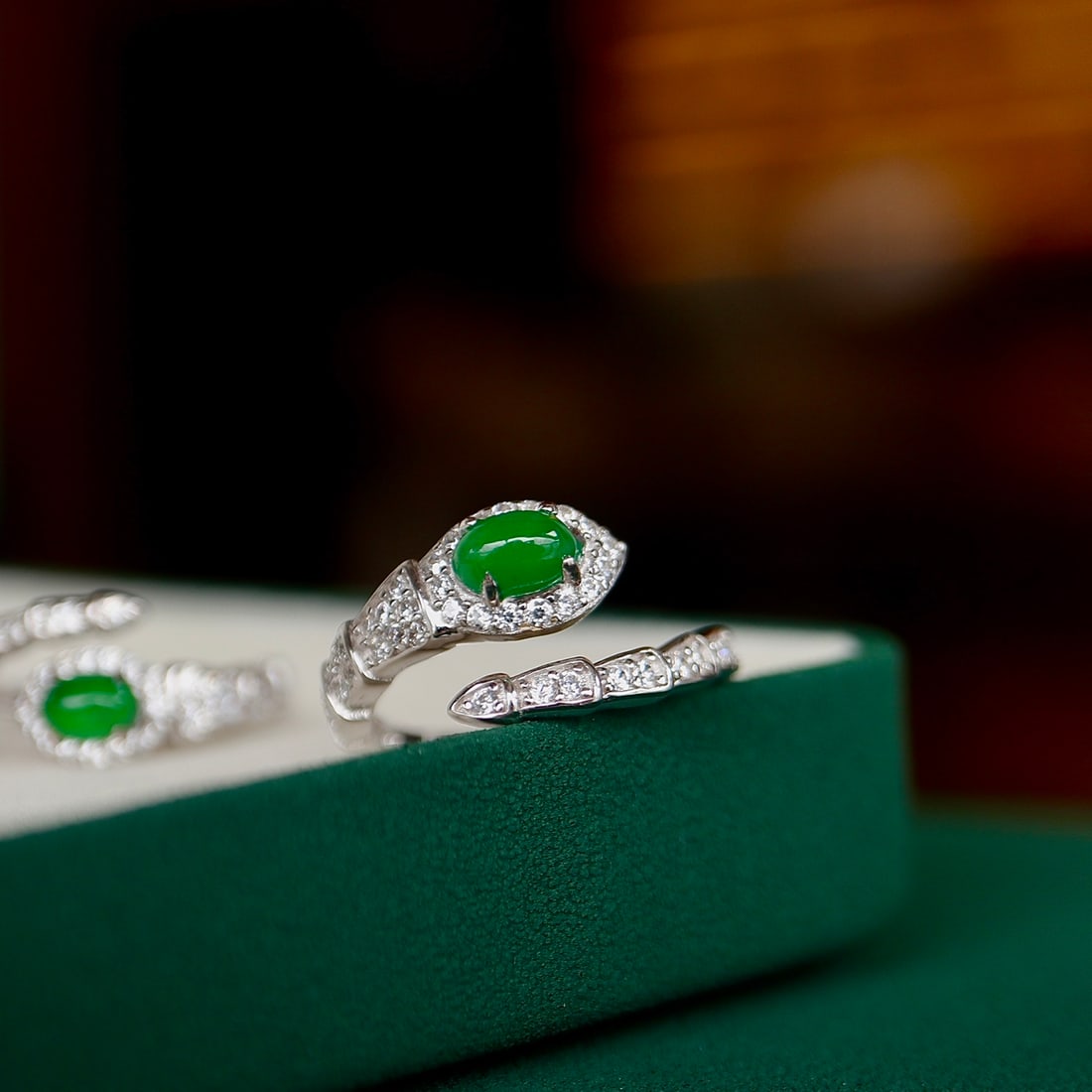 Sterling silver jade ring - 6