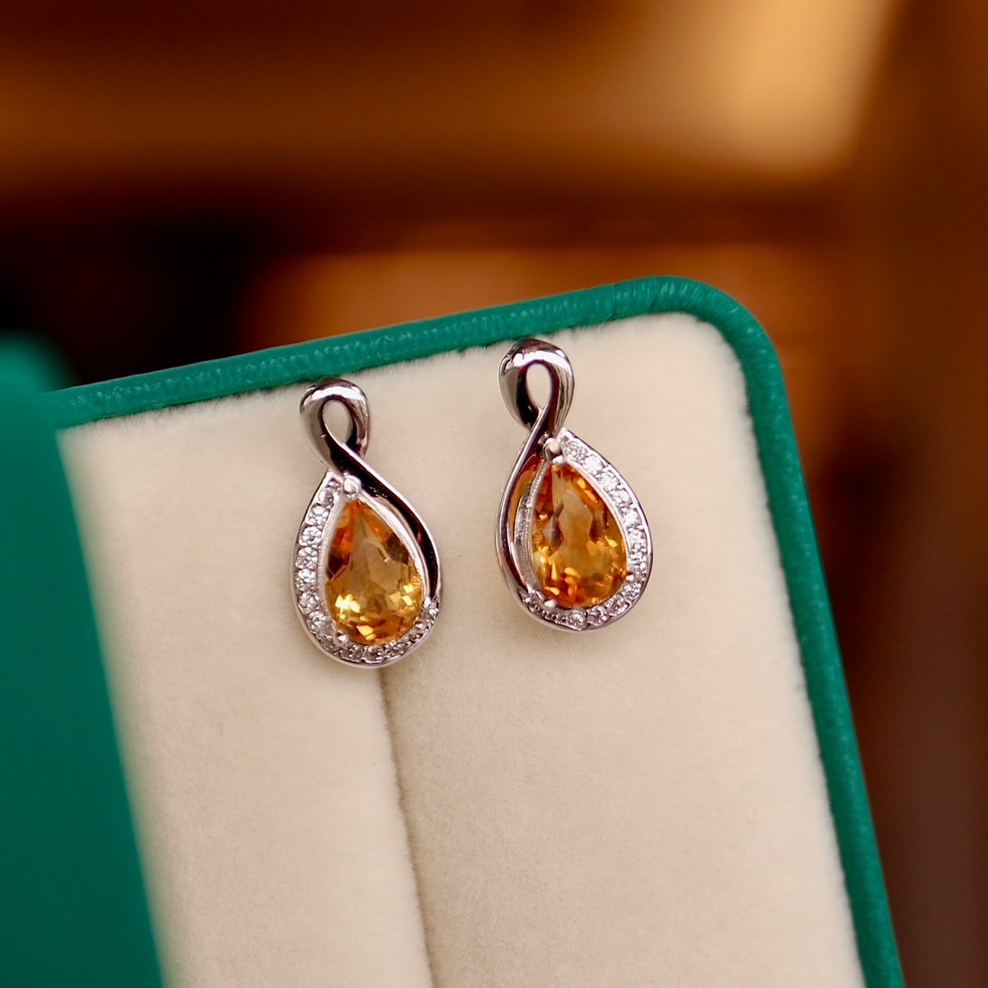 Sterling silver yellow crystal stud earrings - 4