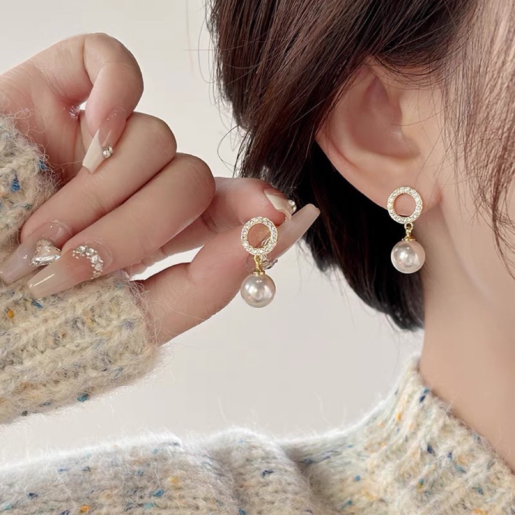 18K gold diamond pearl earrings - 2