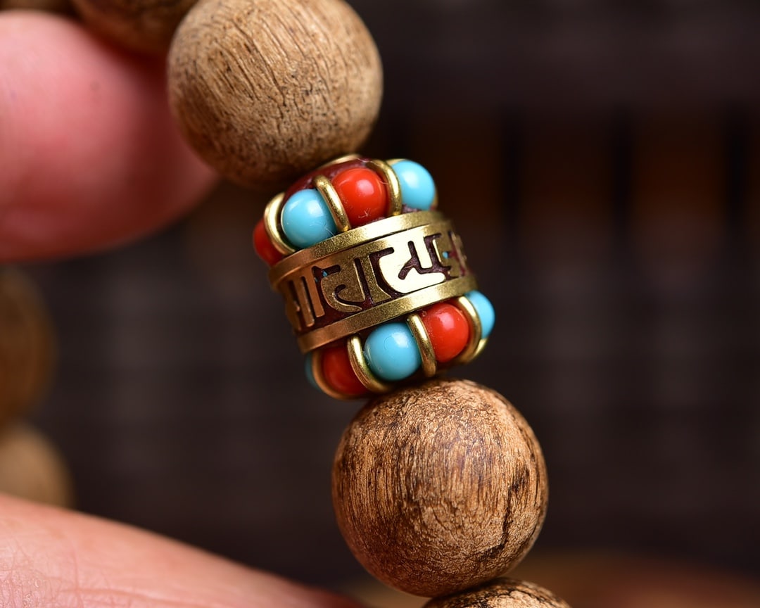 Agarwood bracelet - 4