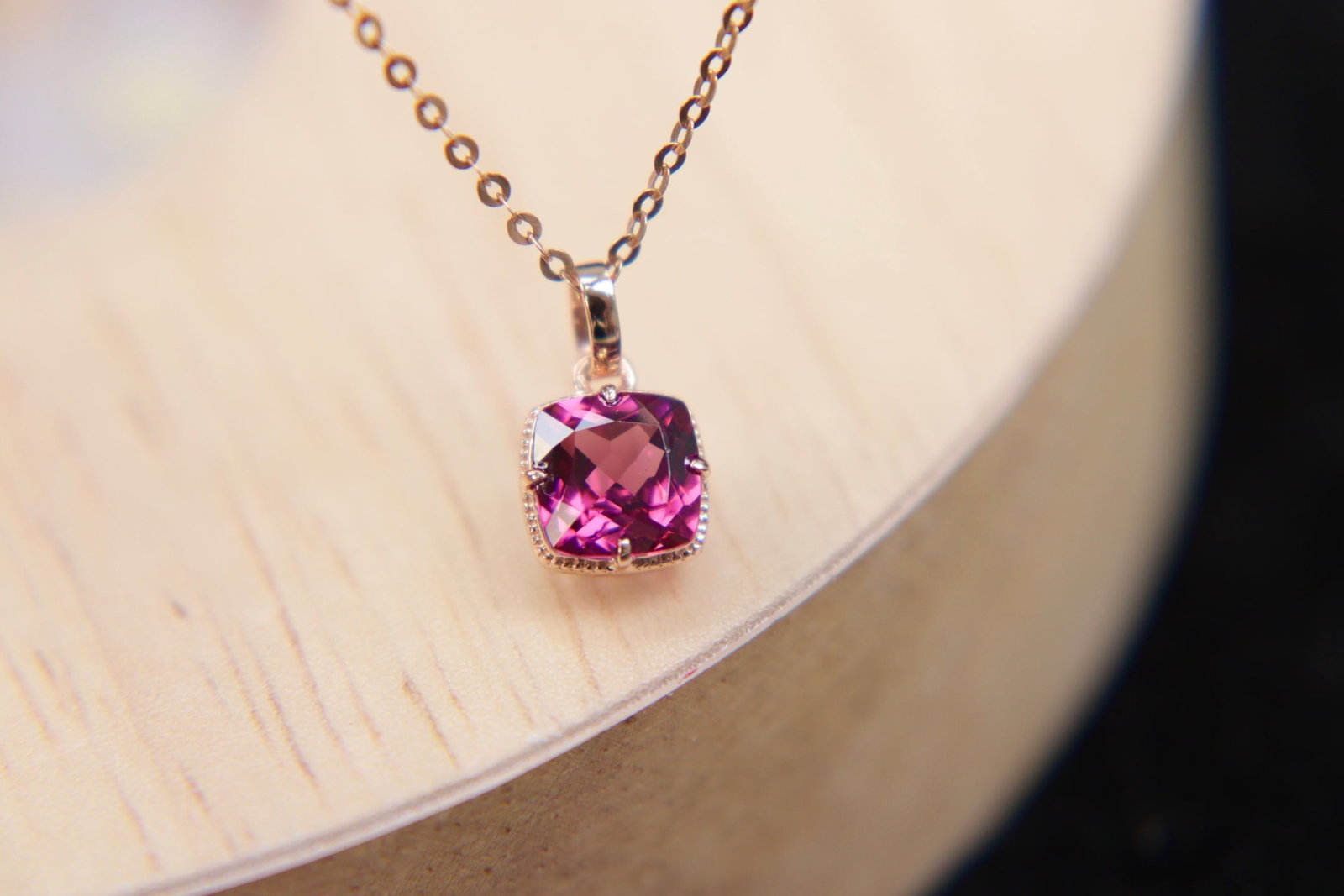 18K Gold Garnet Pendant - 7
