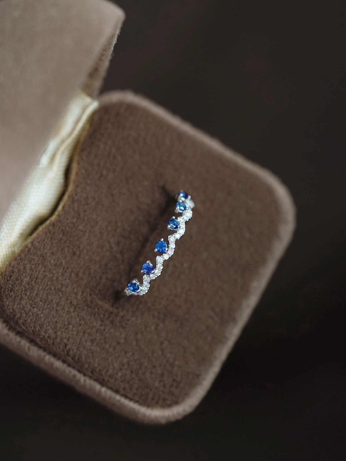 18K gold sapphire ring - 3