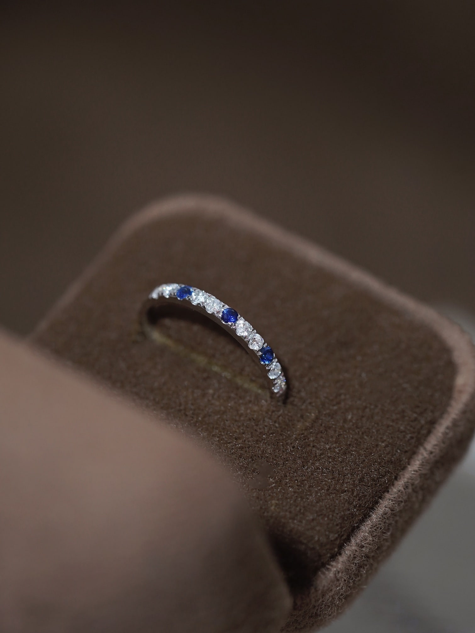 18K gold sapphire diamond ring - 5