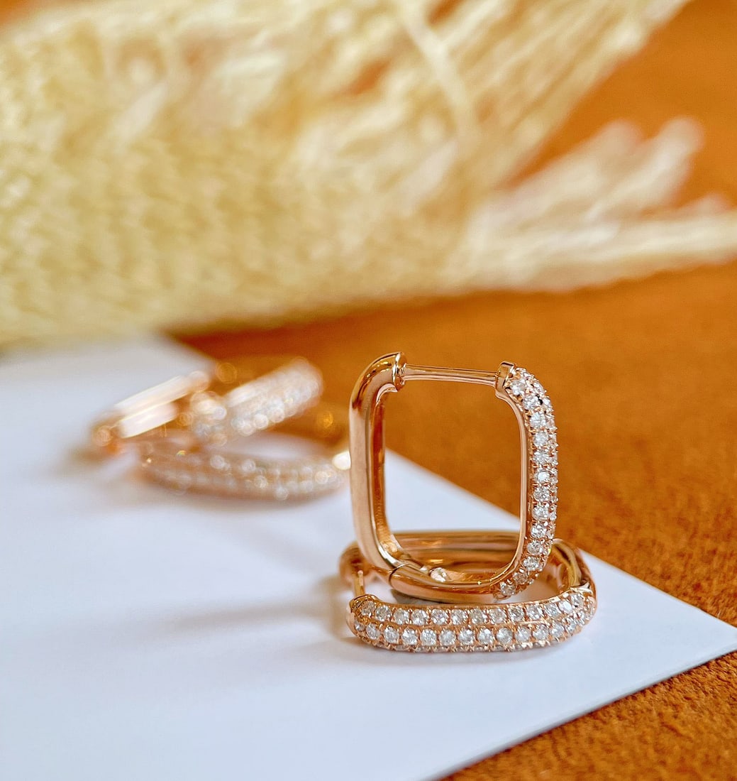 18K gold diamond U-shaped earrings - 7