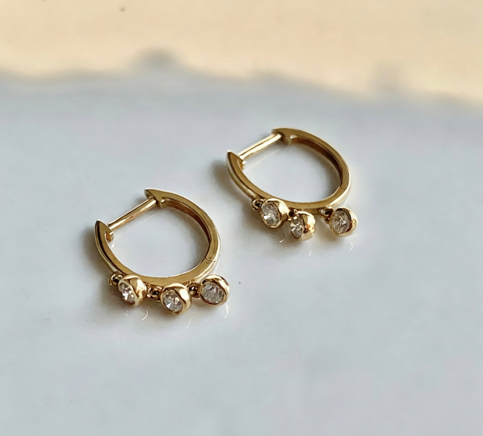 18K gold diamond earrings - 5