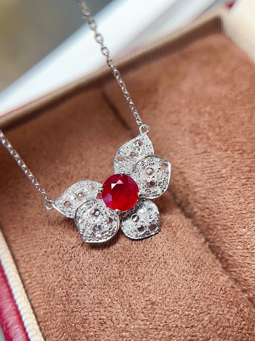 18K gold ruby collarbone chain (1 of 6)