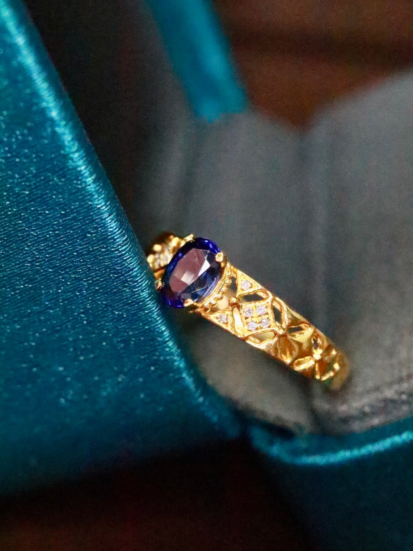 18K Gold Natural Sapphire Ring - 2