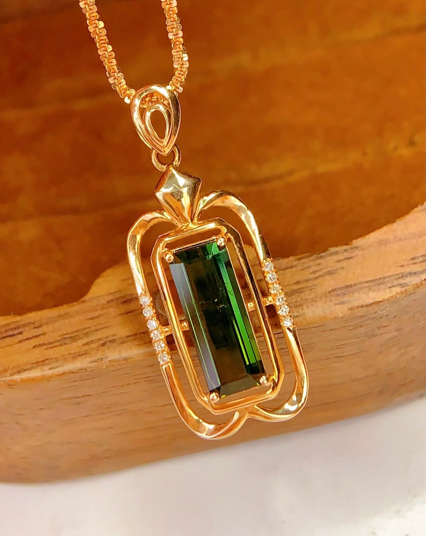 18K gold emerald pendant - 2
