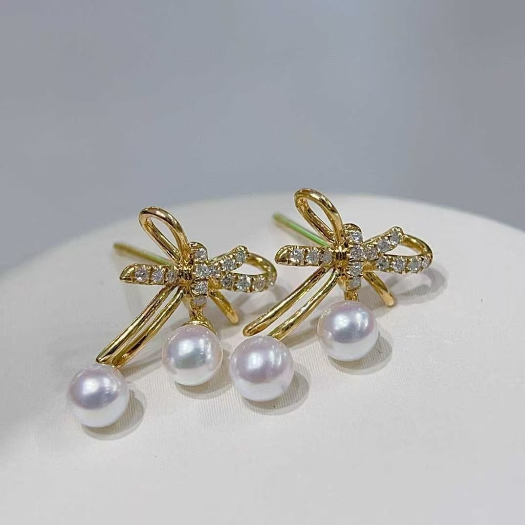 18K Gold Akoya Pearl Bow Stud Earrings - 4