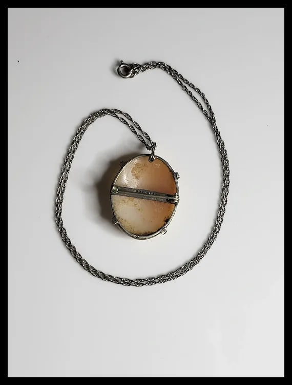 Vintage Hand-Carved Shell Cameo Sterling Silver Pendant Necklace with Chain - 3