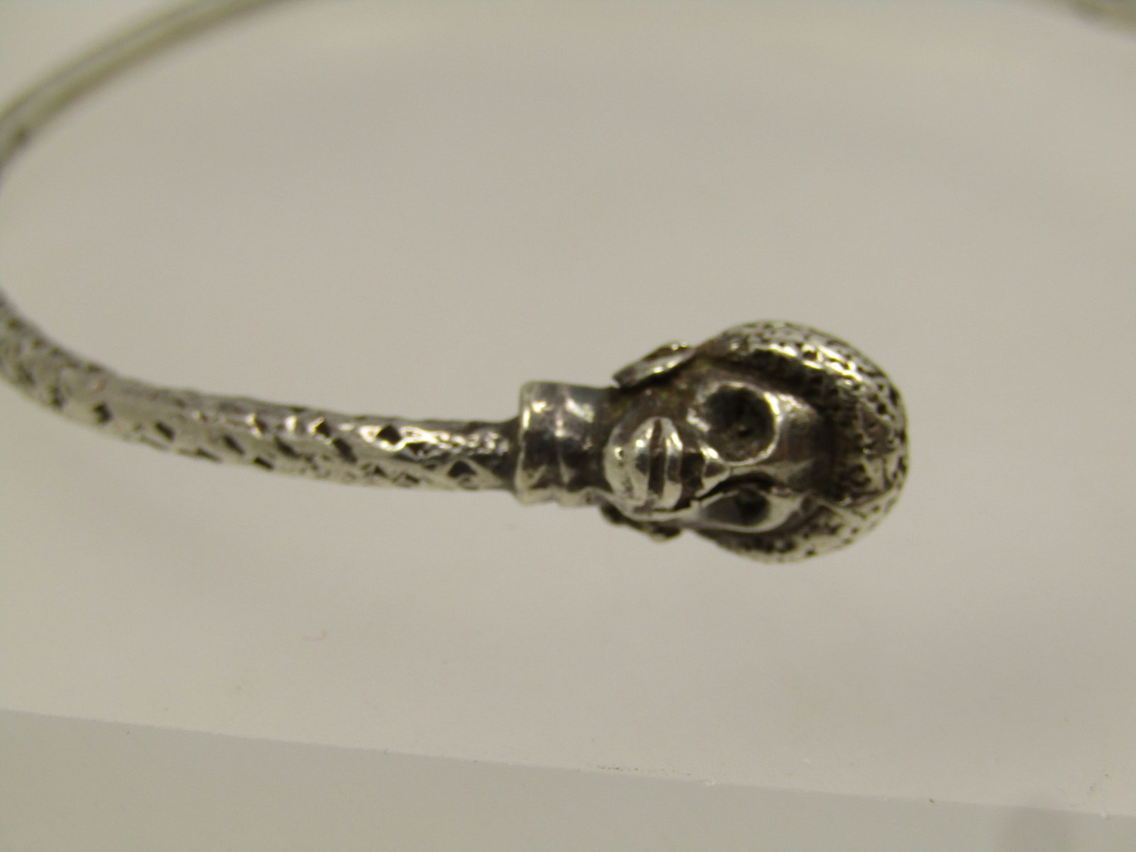 Vintage Sterling Native Trinidad Headed Bangle Bracelet, 8.25", 1960's-1970's - 5