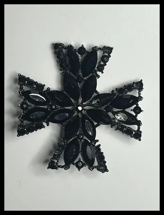 Vintage Lot of Black Rhinestone Weiss Jewelry - 9