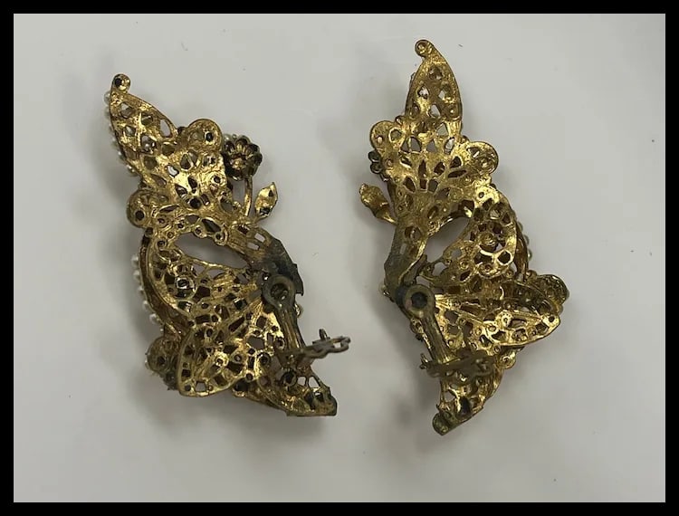 Vintage Multi Strand Bracelet and Statement Earring Set - 11