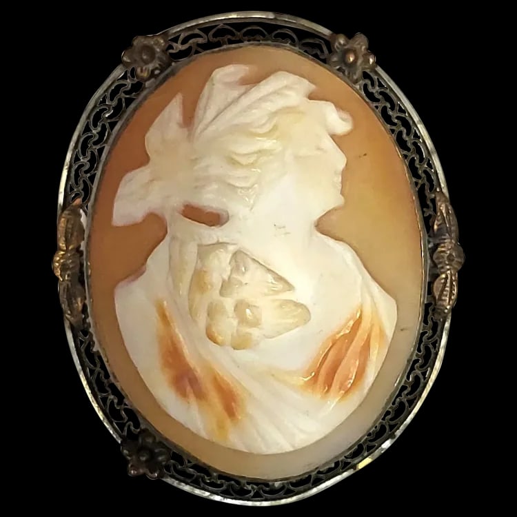 Large Vintage Hand-Carved Shell Cameo Filigree Brooch (1 of 5)