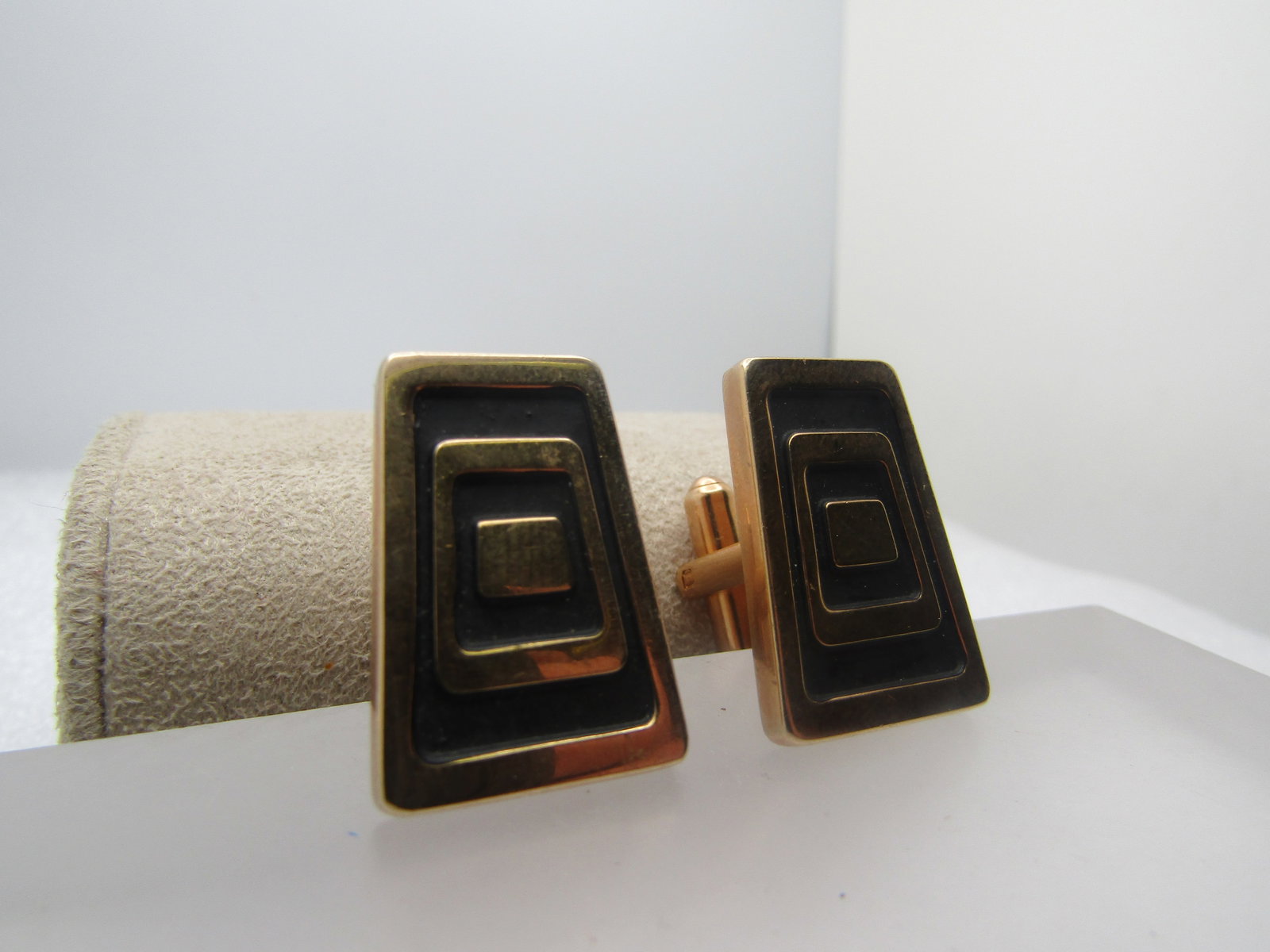 Vintage Mid Century Modern Cufflinks, Hickok, Black/Gold 1" wide, Tapered - 2