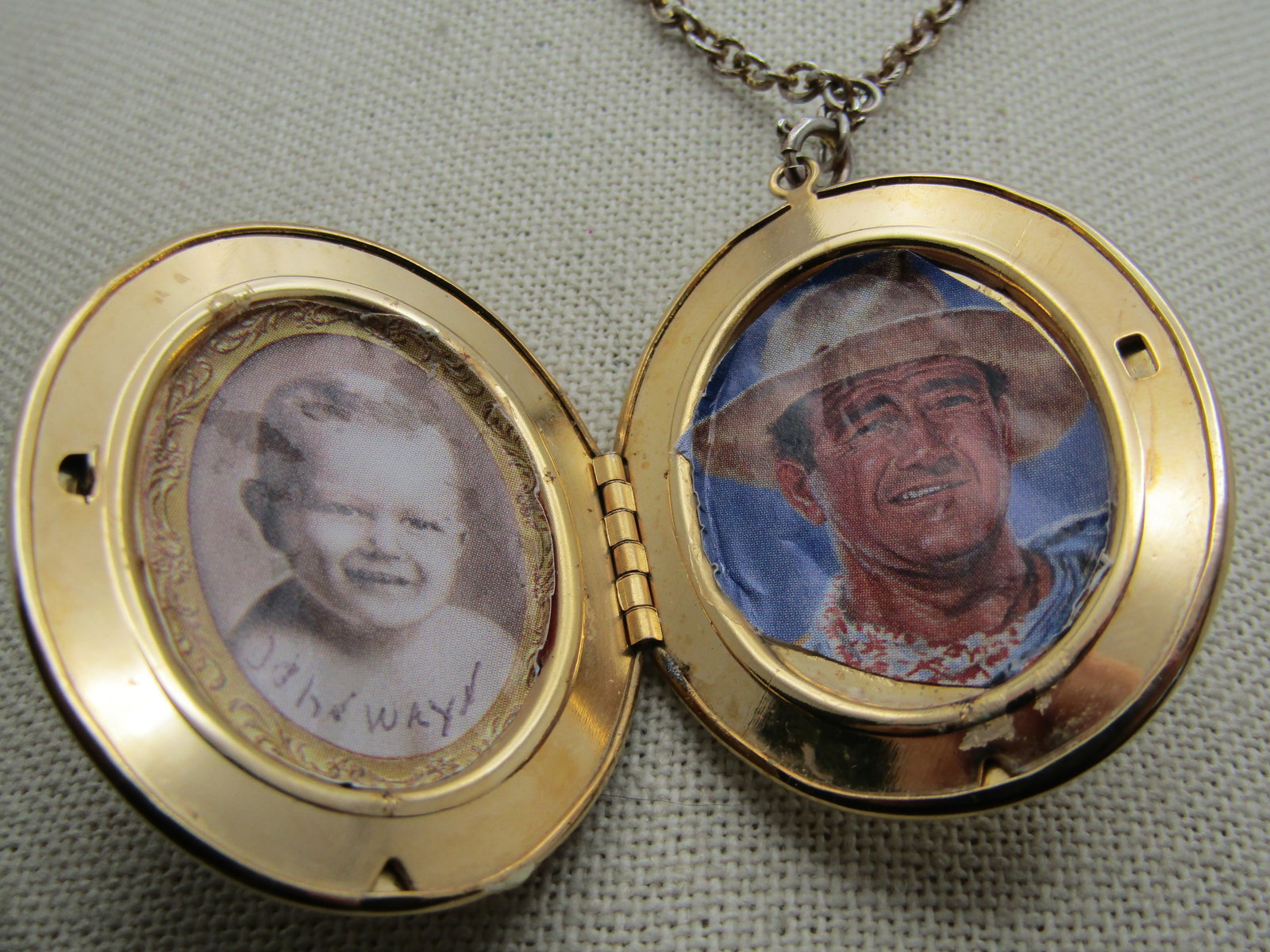 Vintage Floral Cameo Locket Necklace, John Wayne Photos, 22", 1960's-1970's. The cameo is a raised - 4