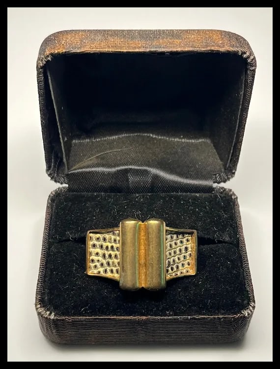 Vintage Gold Tone Kara Ross Snake- Skin Ring - 2