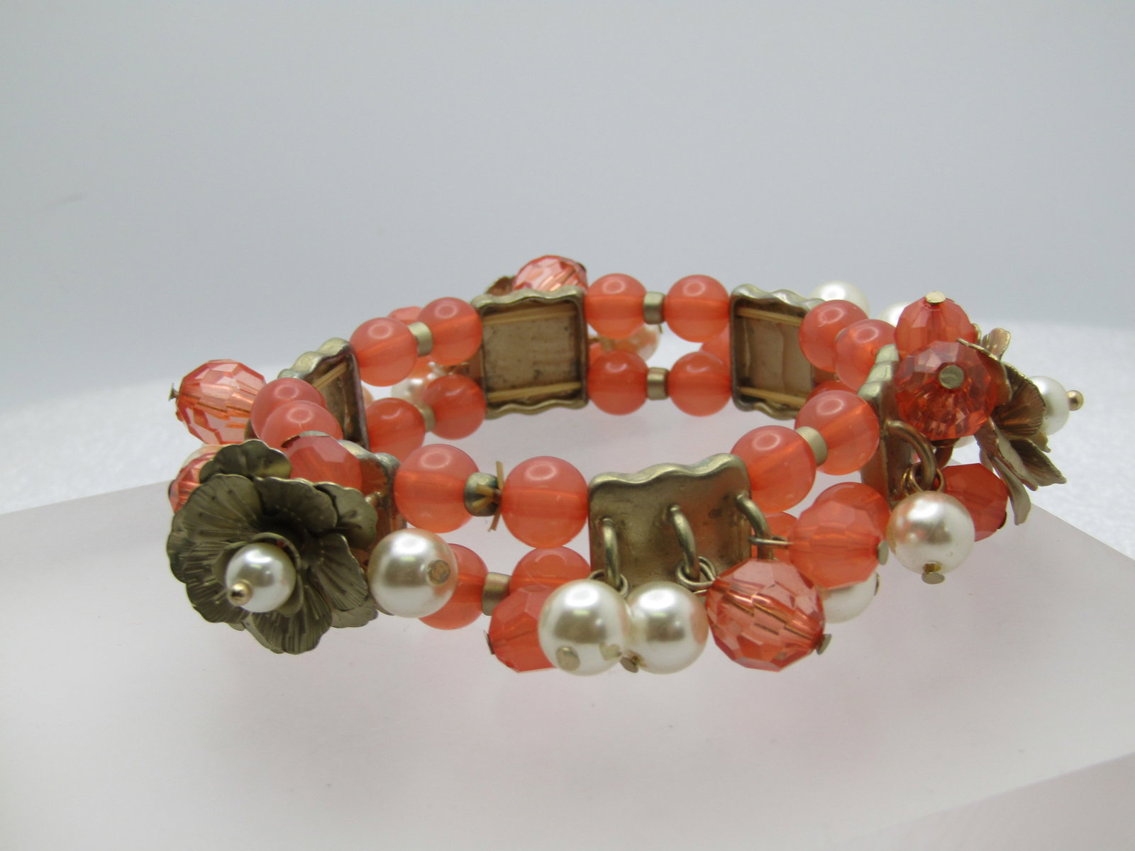 Vintage Floral Dangle Stretch Bracelet, Pink & Faux Pearl. 1990's - 3