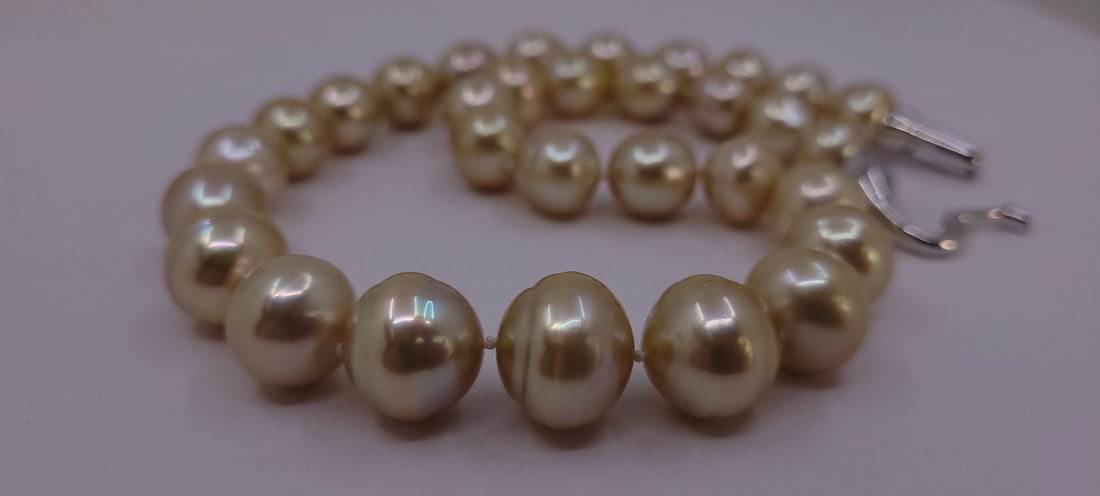 Necklace PSL Certified Australian South Sea Pearls - Huge Size - 12.0x16.1mm - 14
