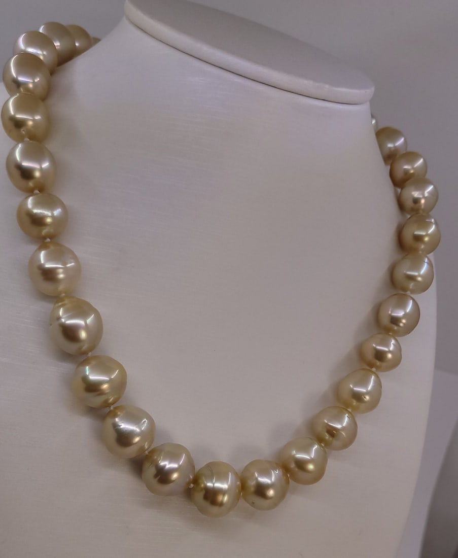 Necklace PSL Certified Australian South Sea Pearls - Huge Size - 12.0x16.1mm - 2