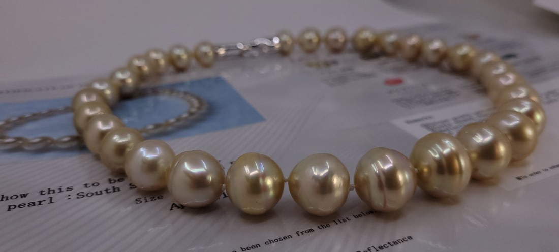 Necklace PSL Certified Australian South Sea Pearls - Huge Size - 12.0x16.1mm - 8