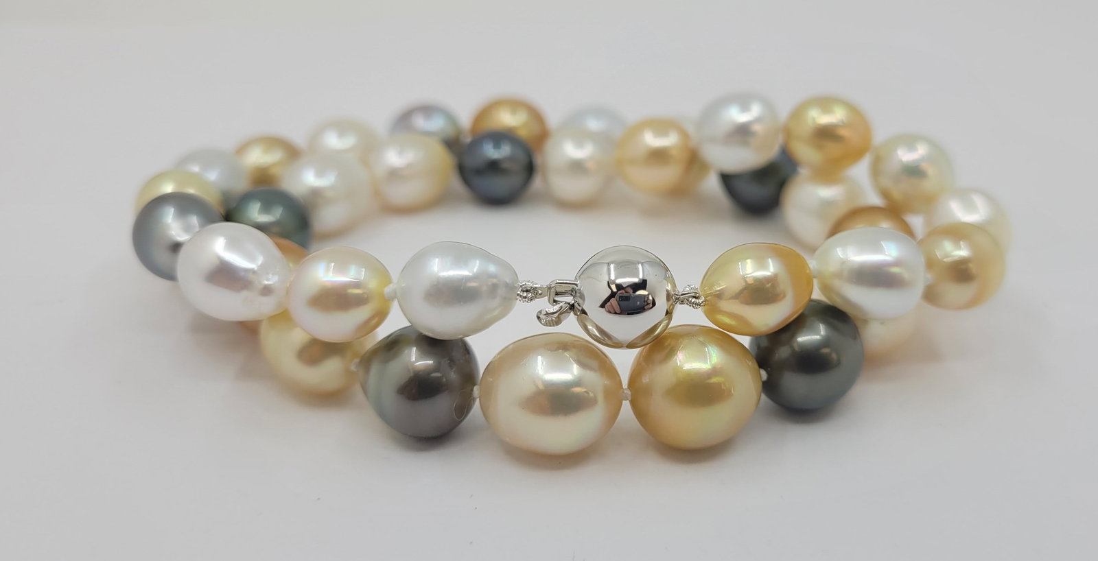 Necklace PSL Certified South Sea and Tahiti pearls - 9.0x12.1mm - 15