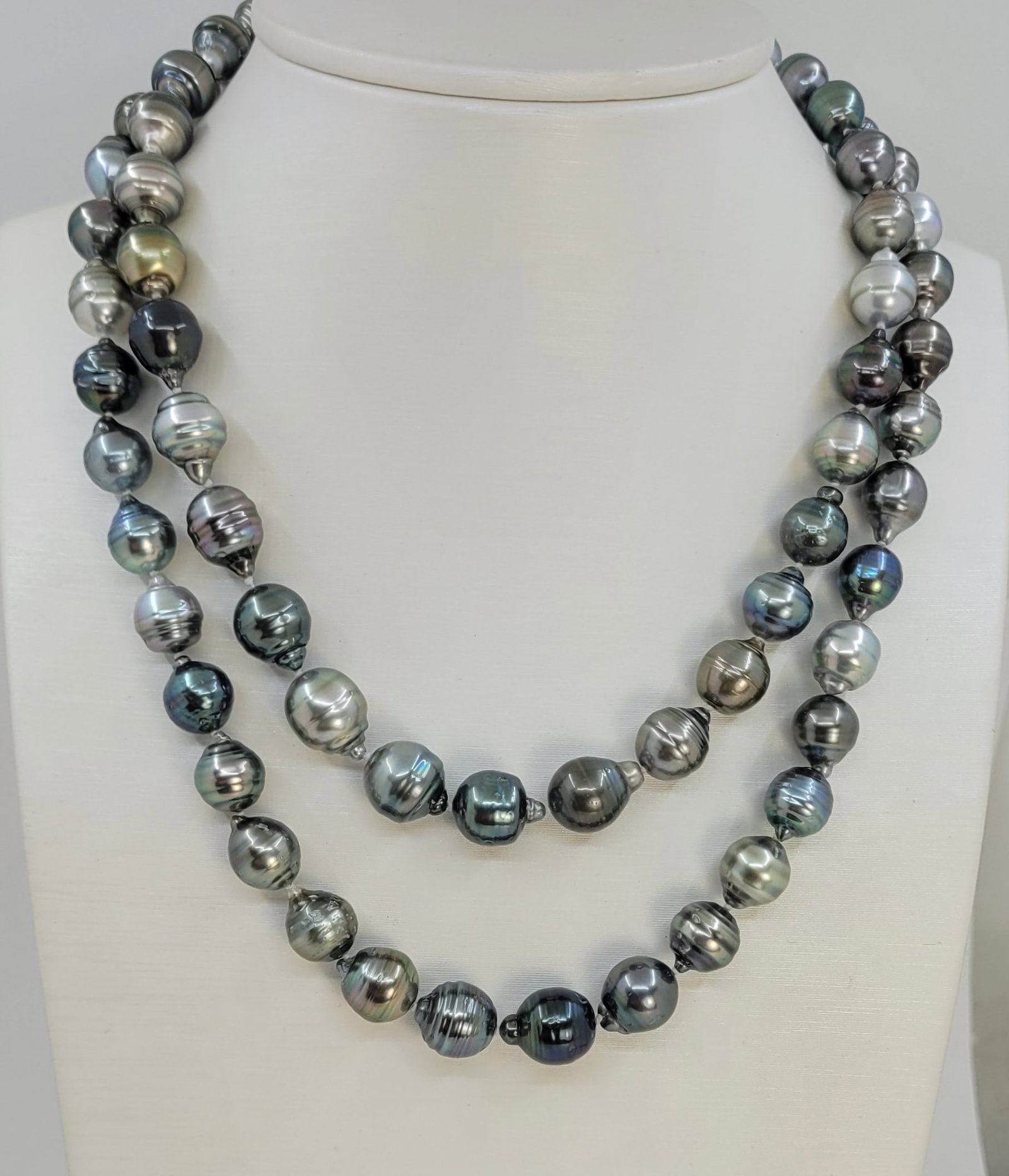 Double 2 row Bright 8.3x11.5mm Multi Tahitian pearls - 4