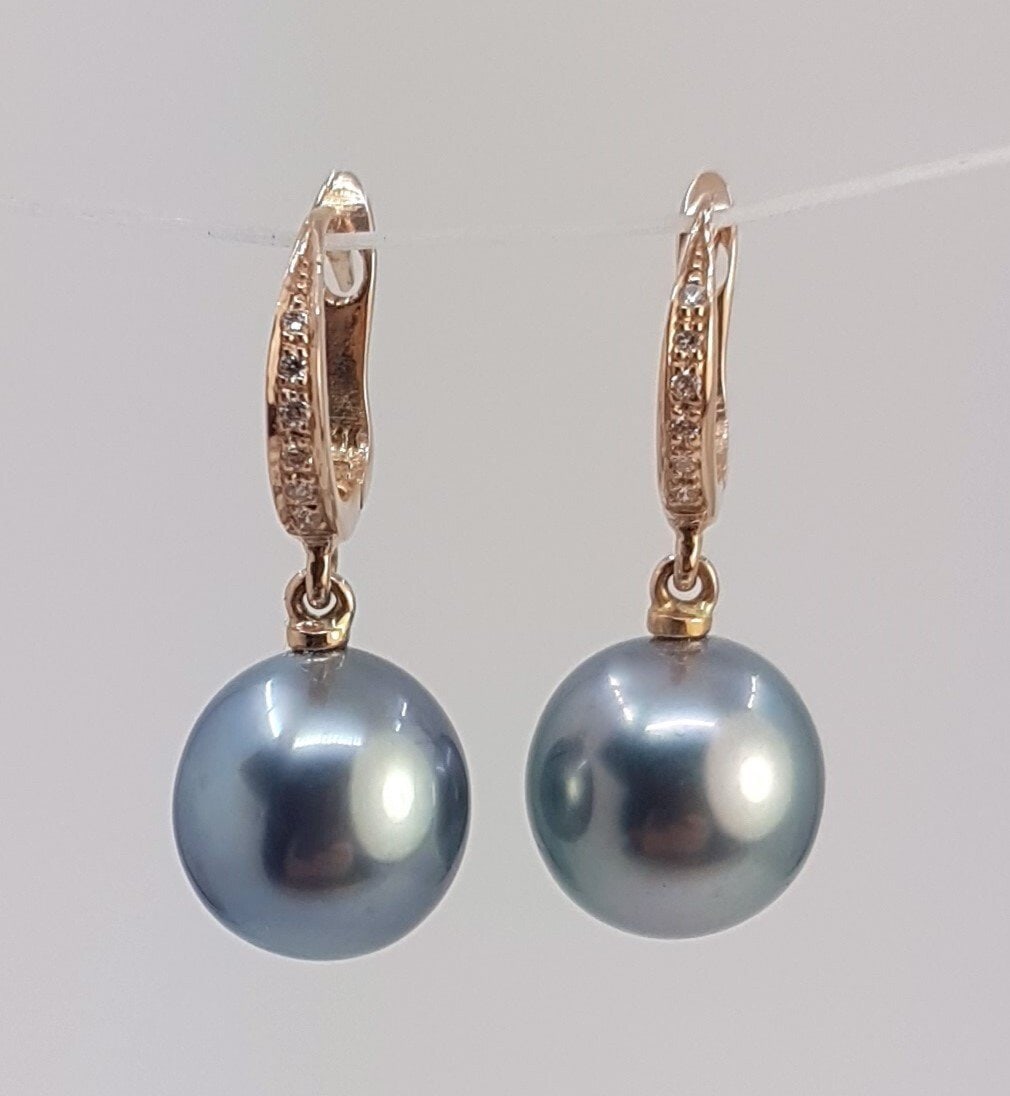 Earrings - 14 kt. Rose gold - 0.09ct. tw. - 10x11mm Tahitian Pearls - 2