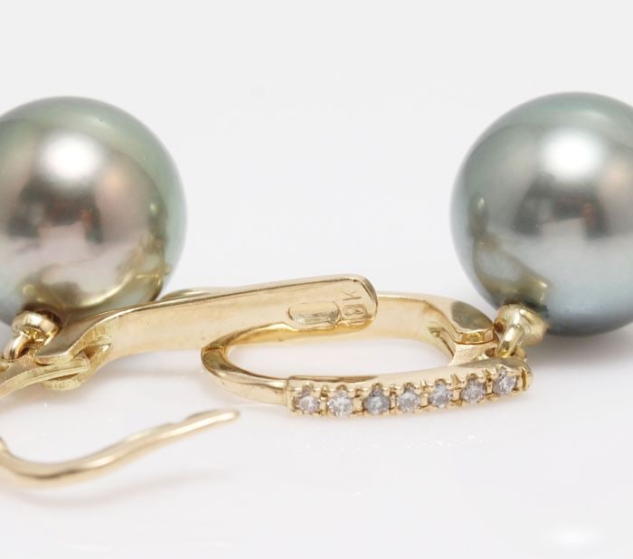 14 kt. Yellow Gold - 10x11mm Round Tahitian Pearls - Earrings - 0.11 ct - 7