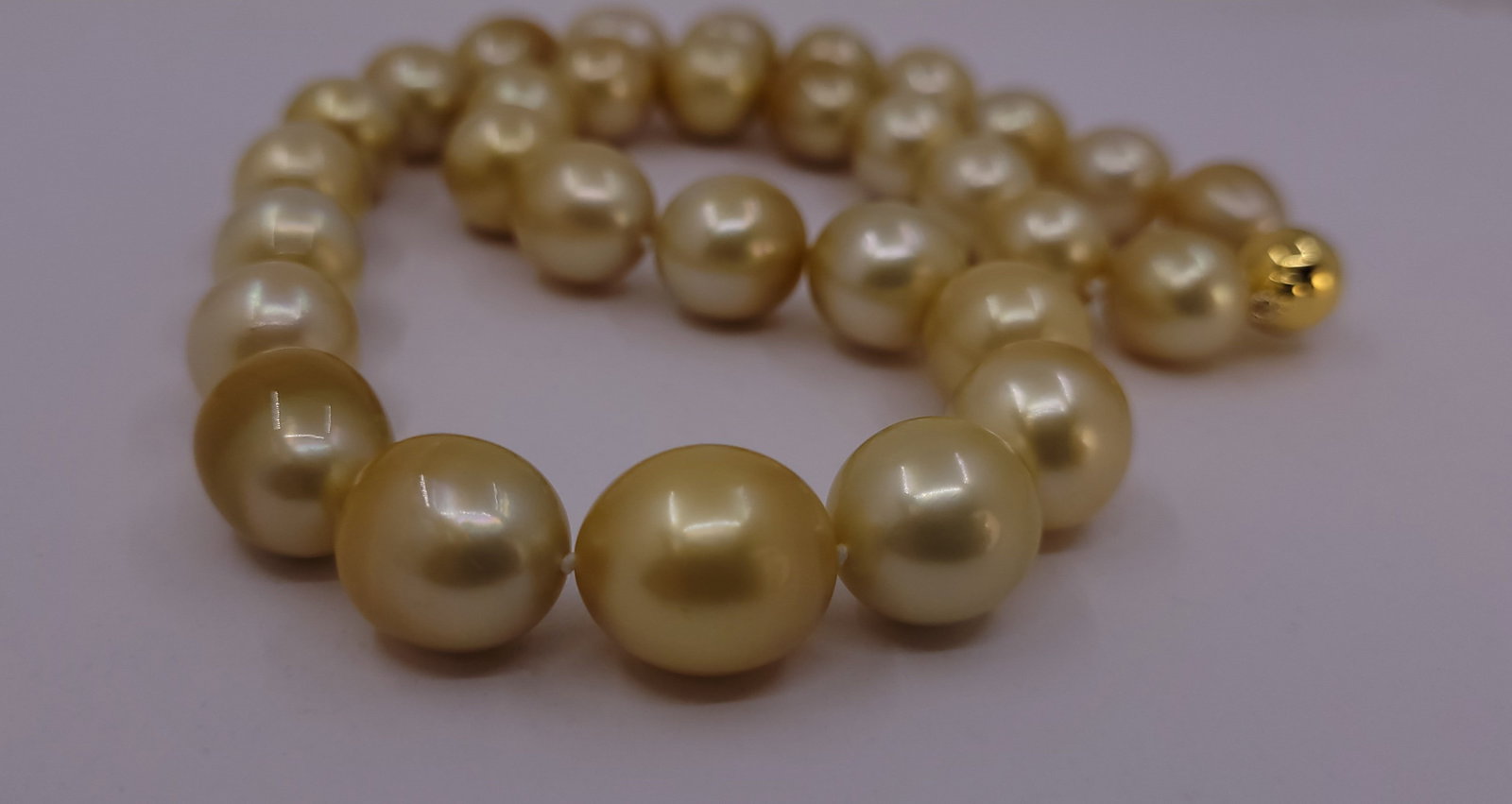 Necklace HUGE SIZE - ALGT Certified Golden South Sea Pearls - 11.6x14.4mm - 20