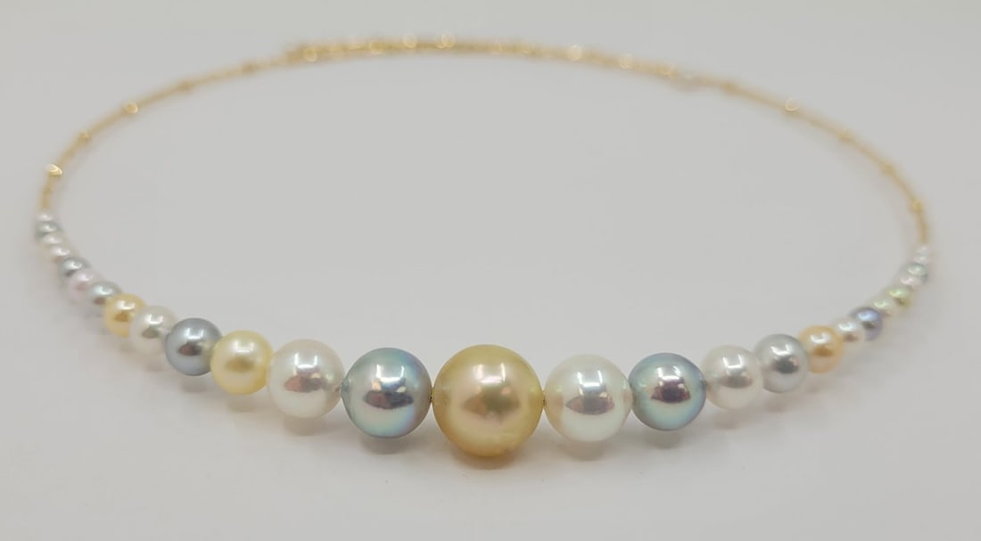 Necklace - 18 kt. Yellow gold - 3x10mm Akoya Pearls - 5