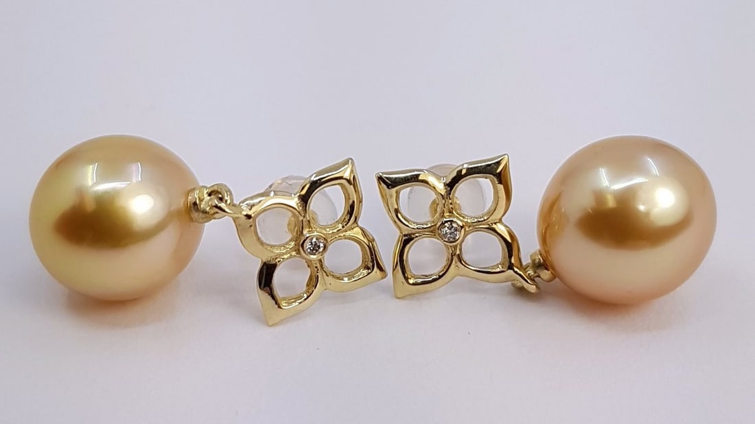 Earrings 10x11mm Golden South Sea Pearls - 14 kt. Yellow gold - 0.02 ct - 6