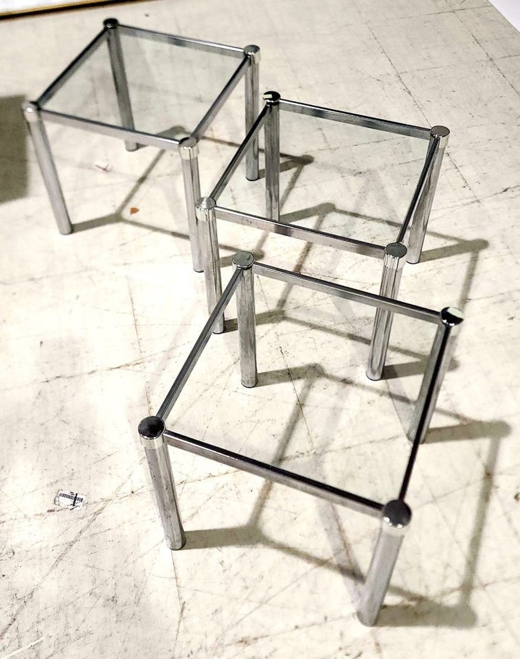 In the style of Milo Boughman, Mid-Century rare set of 3 Designer Glass and Chrome Nesting Tables - 5
