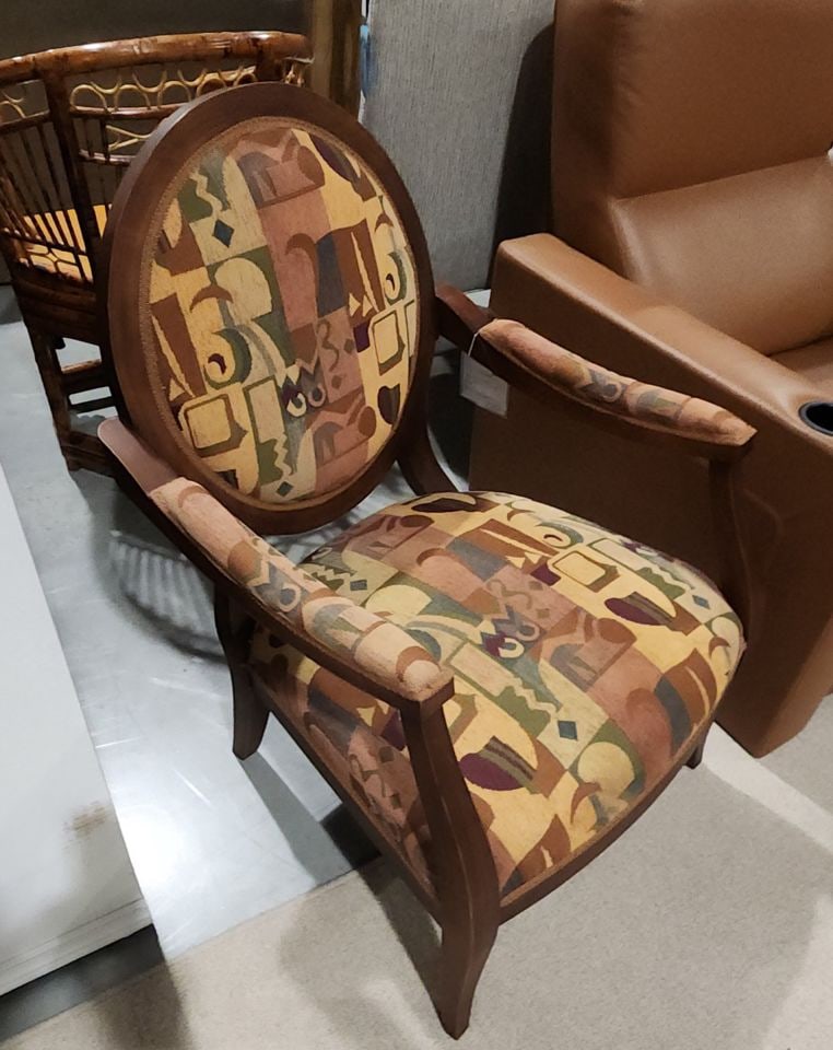 Vintage artistically scaled upholstered designer side chair. Mid-Century Modern meets Queen Anne - 2