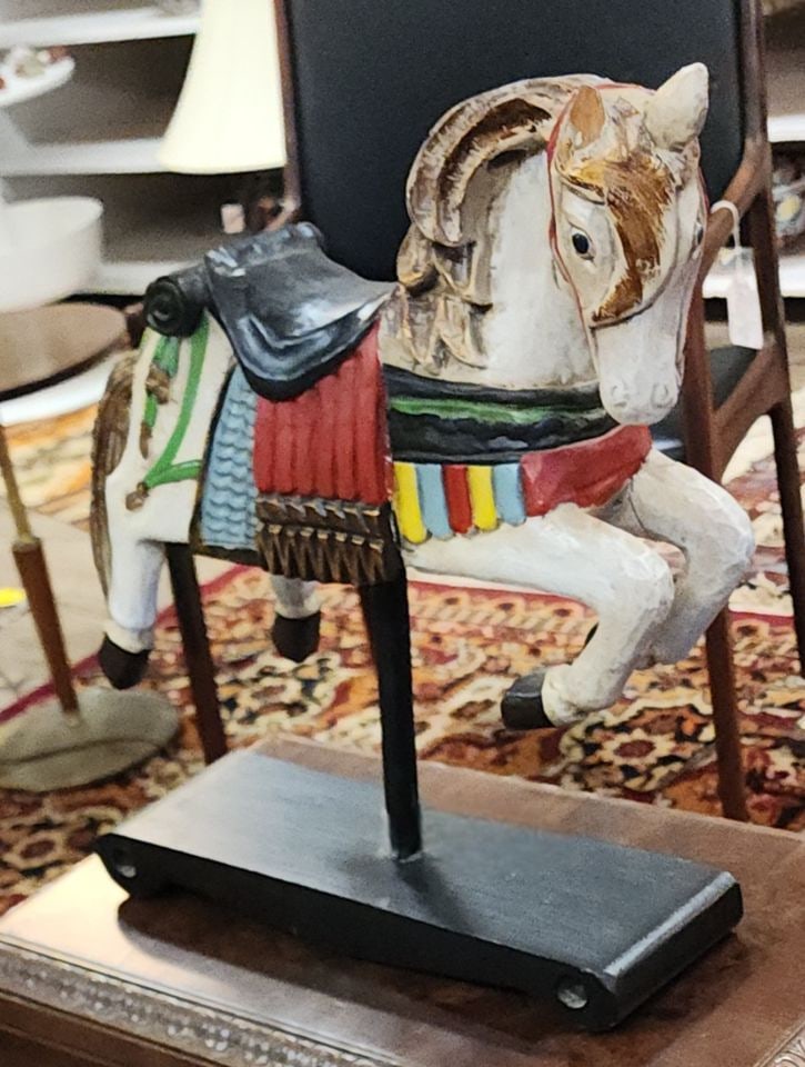 Collectible vintage folk art carved hand-painted wood carousel horse statue w/ vibrant colors. 12x15 - 4