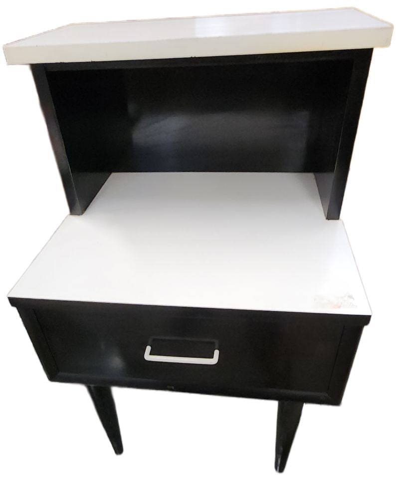 Pair of American of Martinsville mid-century modern end tables w/striking black & white design. 70s - 5