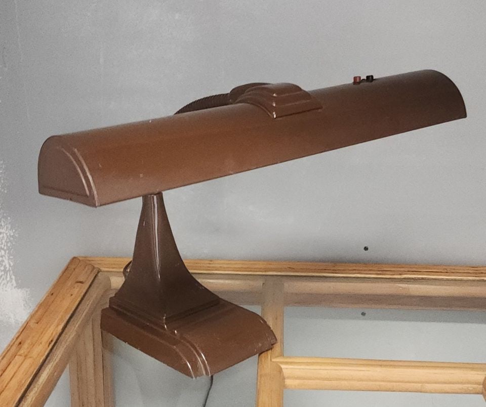 Iconic Deco-Style mid-century modern fluorescent metal "Bankers Desk Lamp" by Art Specialty Company - 4